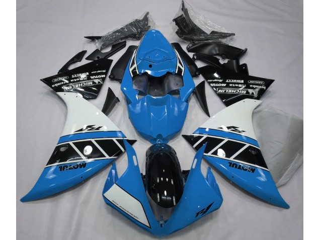 2013-2014 Gloss Light Blue White and Black Yamaha R1 Motorcycle Fairing UK