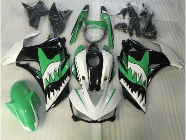 2015-2018 Green and White Shark Yamaha R3 Motorcycle Fairing UK